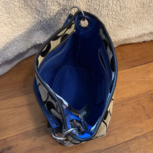 Coach Purse - Picture 3 of 5